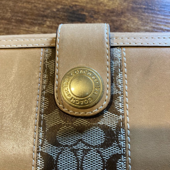 Coach Vintage Signature wallet - Picture 2 of 7